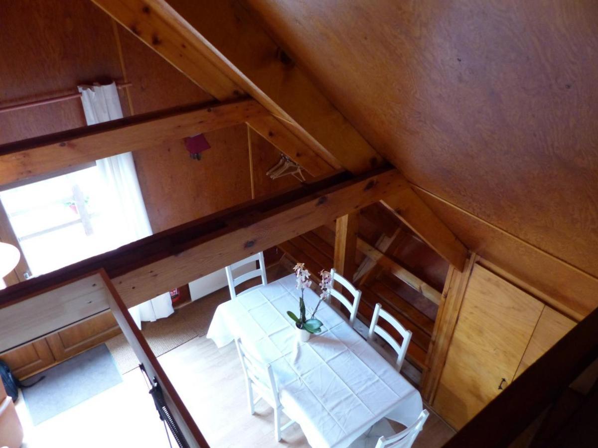 Chalet Familial Pres De Vichy, Terrasse, Animaux Acceptes - Fr-1-489-274 Le Vernet  Luaran gambar